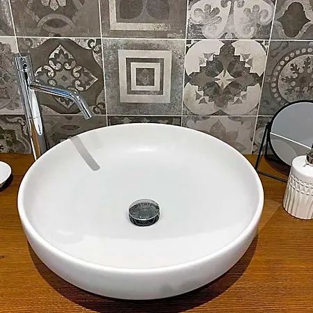Vecchio Cipresso Inn